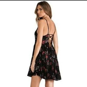 NWOT! Free People "Circle of Flowers" dress/top Med